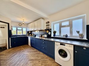 Photo 7- click for photo gallery